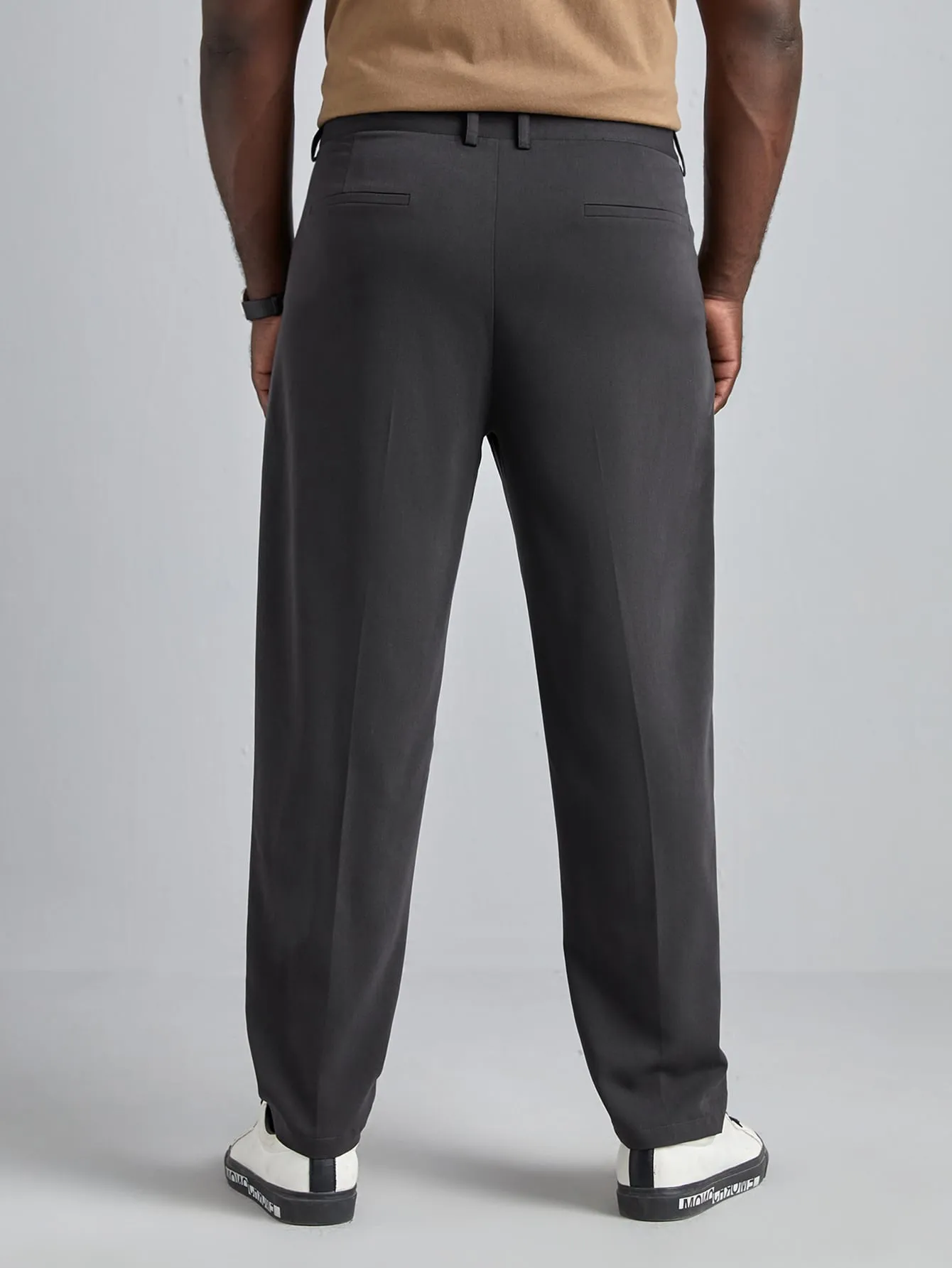 Dark Grey Solid Slant Pockets Zipper Fly Trousers