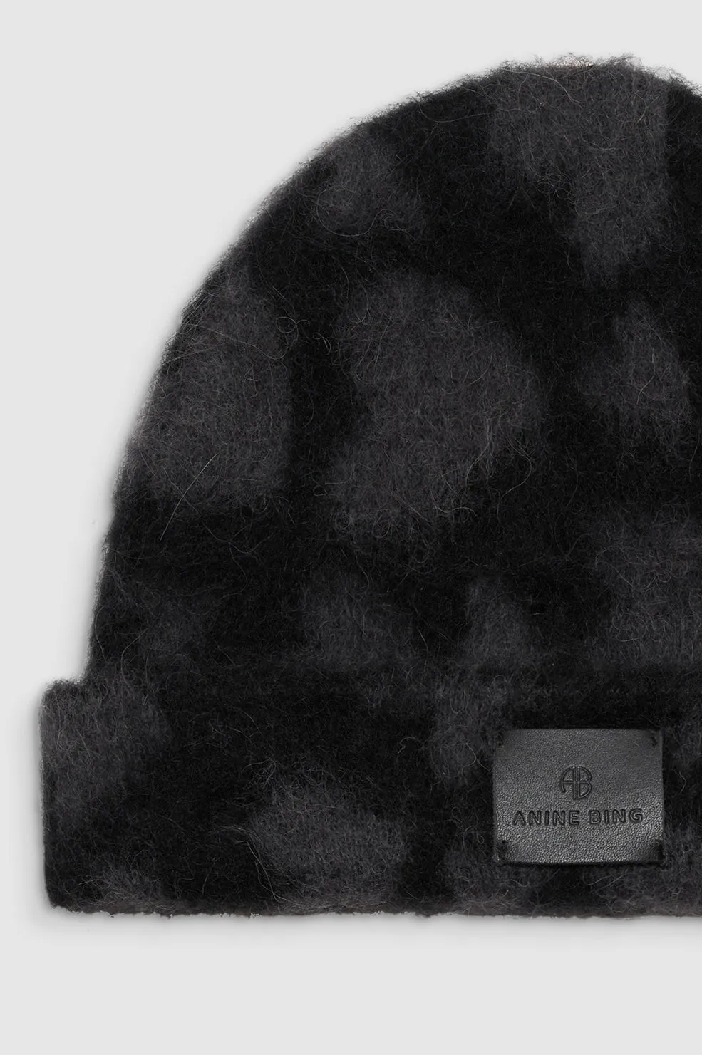 Elia Beanie - Black And Grey Heart