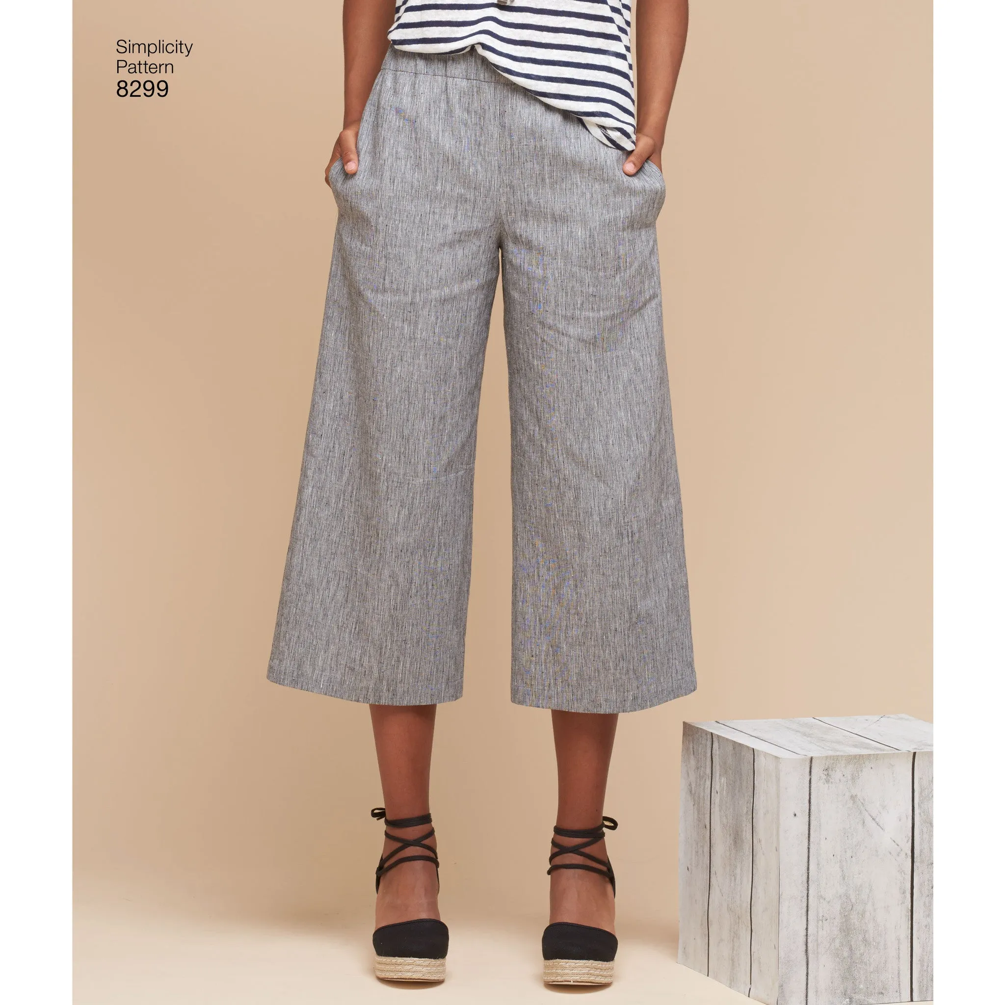 Simplicity Pattern 8299 misses skirts or trousers
